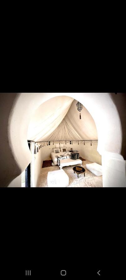 Les Jardins D Isis Hotel มาร์ราเกช ภายนอก รูปภาพ