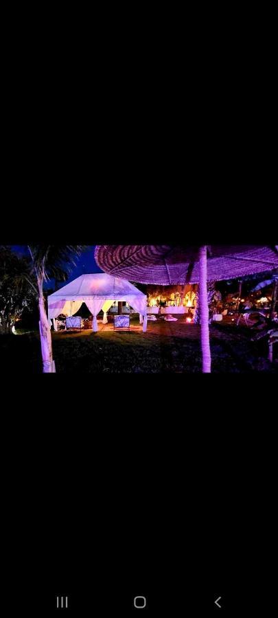 Les Jardins D Isis Hotel มาร์ราเกช ภายนอก รูปภาพ